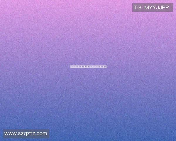 足球明星挂画装饰画让你的空间充满运动激情与艺术魅力